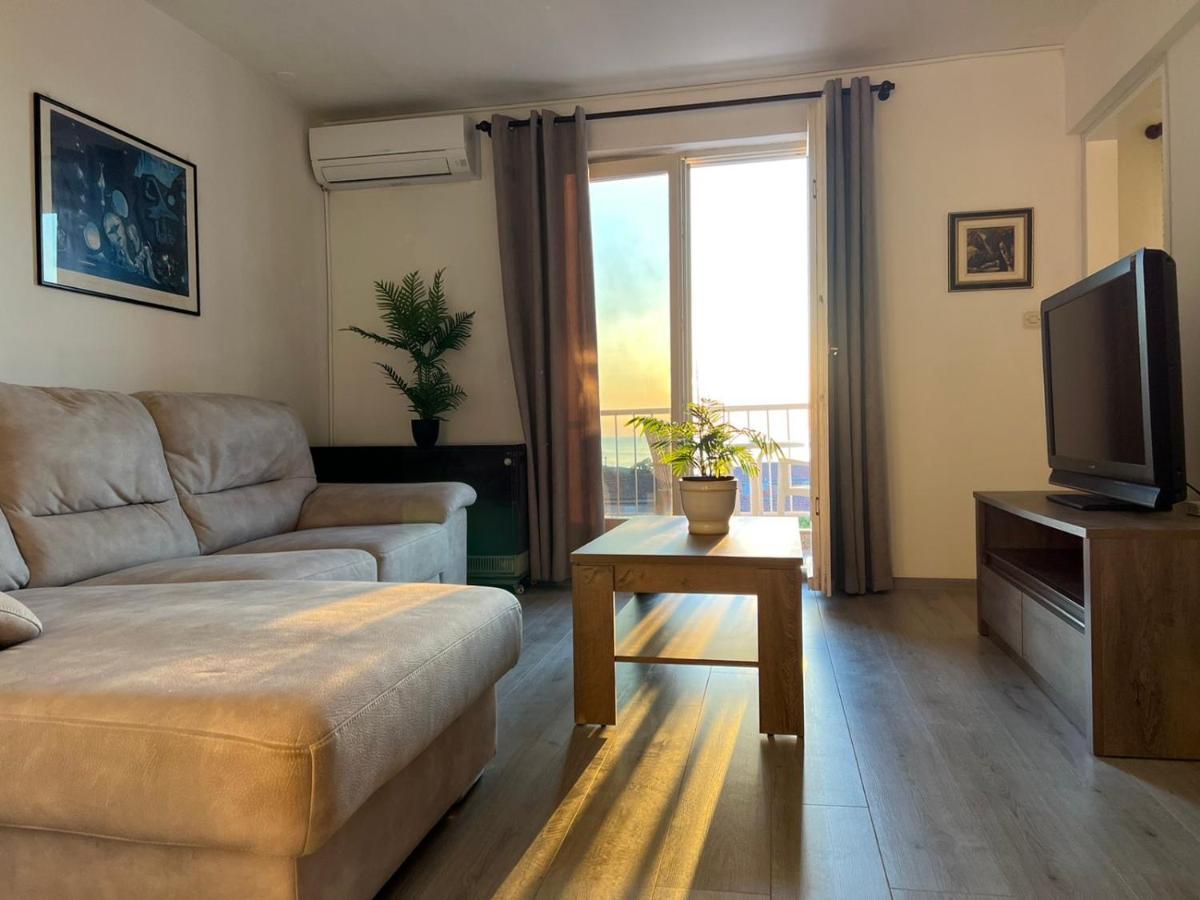 Sea View Apartment Porec Exterior photo