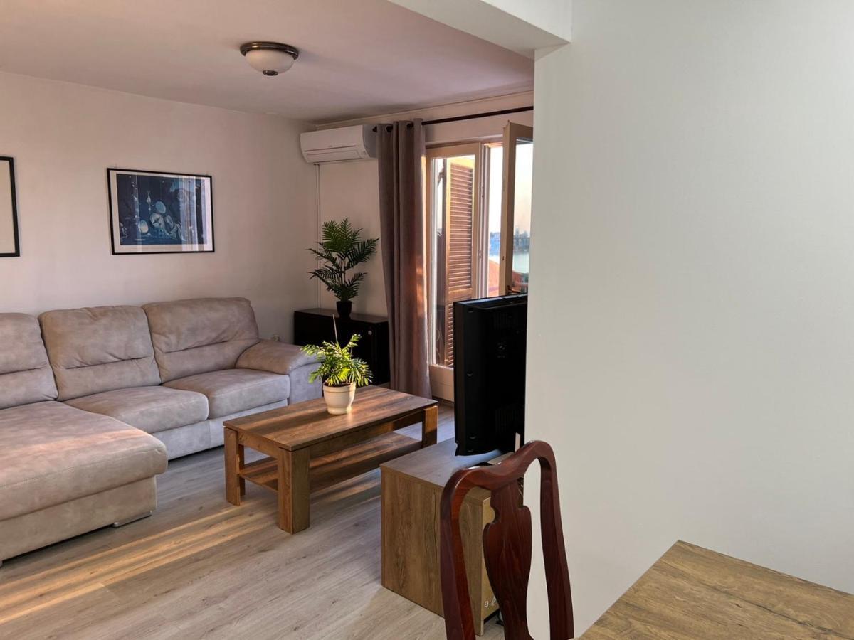 Sea View Apartment Porec Exterior photo